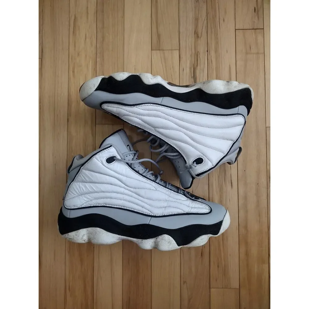 Jordan Retro 13 Size 10 White Black Grey Basketball Shoes 407285-813